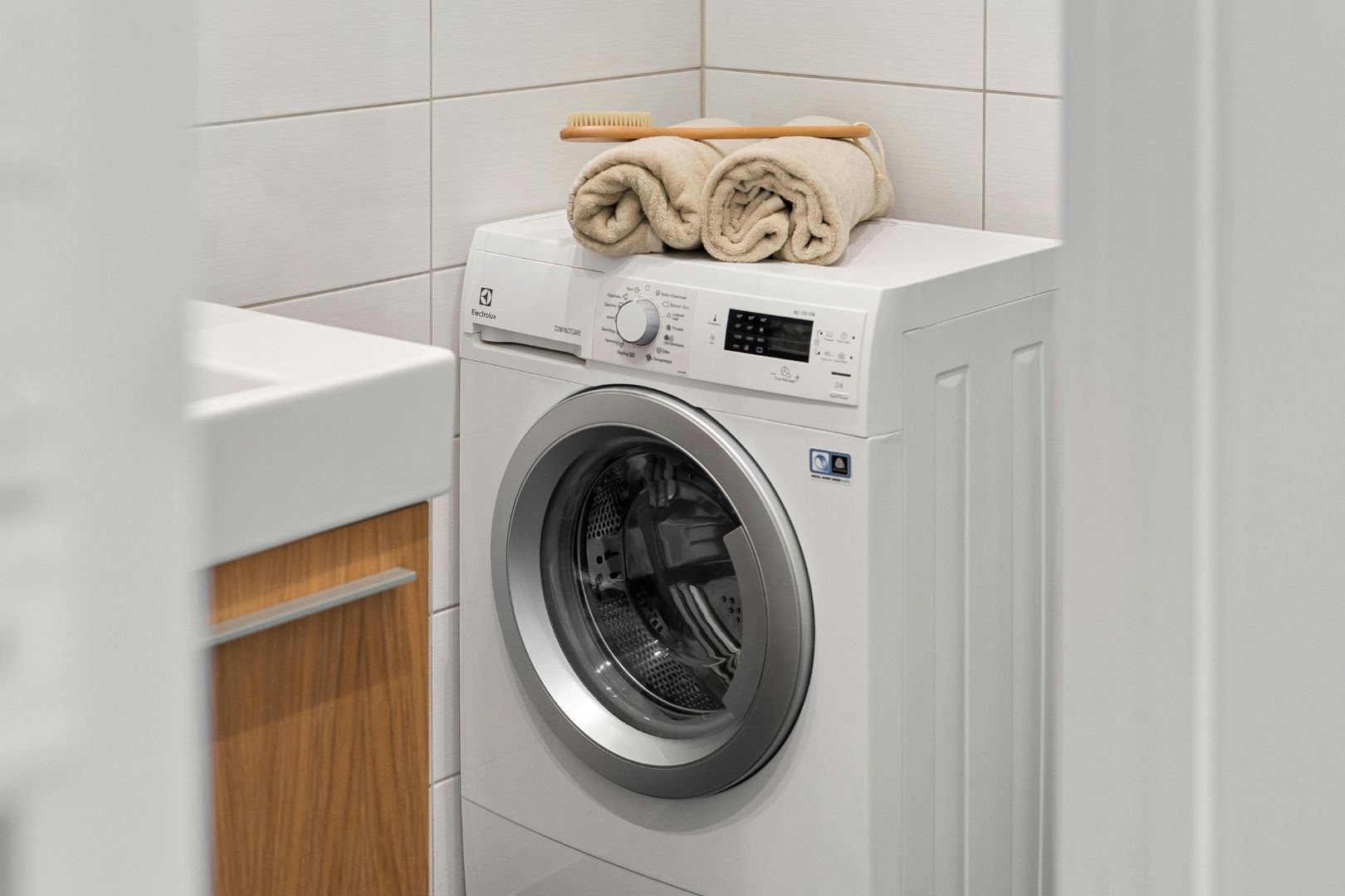 Como instalar maquina de lavar na saida correta